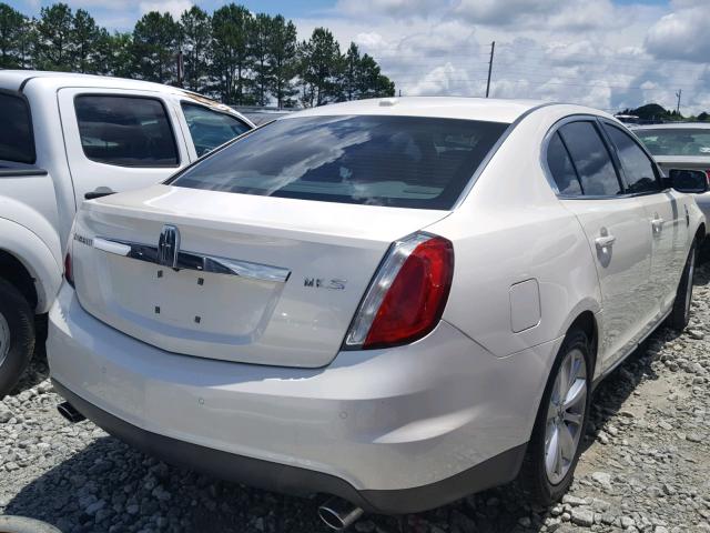 1LNHM93R99G607939 - 2009 LINCOLN MKS CREAM photo 4