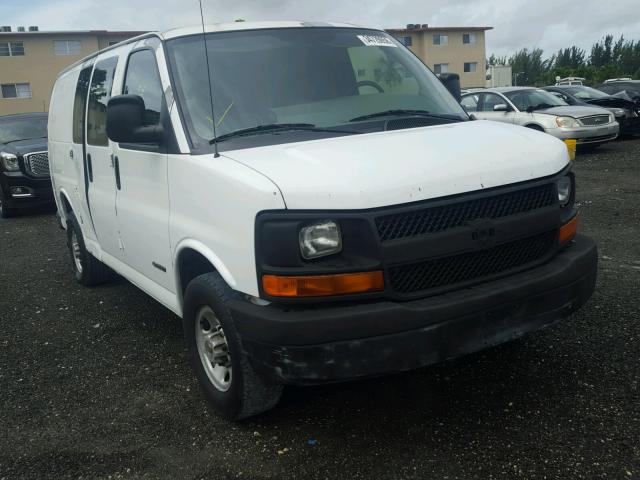 1GCGG25V451149992 - 2005 CHEVROLET EXPRESS G2 WHITE photo 1