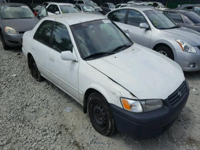 4T1BG22K0XU457761 - 1999 TOYOTA CAMRY CE WHITE photo 1