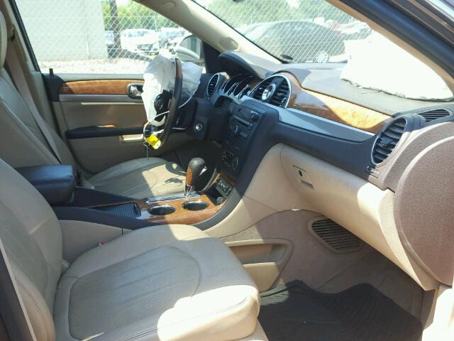 5GAKVCED1CJ152733 - 2012 BUICK ENCLAVE BROWN photo 5