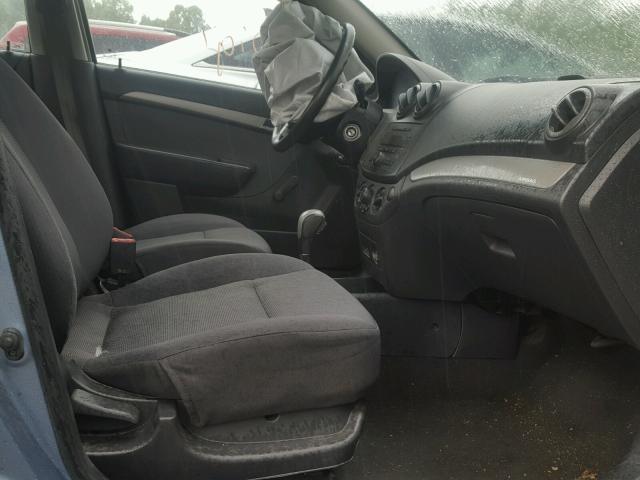 KL1TD566X8B111303 - 2008 CHEVROLET AVEO BASE Көк фото 5