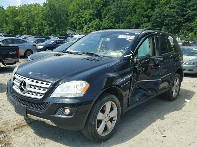 4JGBB86E49A460883 - 2009 MERCEDES-BENZ ML 350 BLACK photo 2