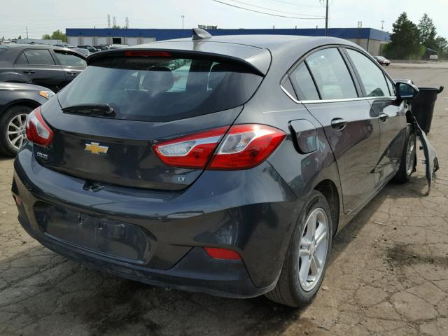 3G1BE6SM9HS531904 - 2017 CHEVROLET CRUZE LT GRAY photo 4