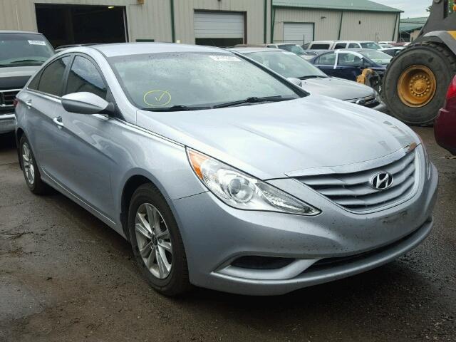 5NPEB4AC8BH171178 - 2011 HYUNDAI SONATA GLS SILVER photo 1