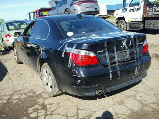 WBANF73567CY17967 - 2007 BMW 530 XI BLACK photo 3