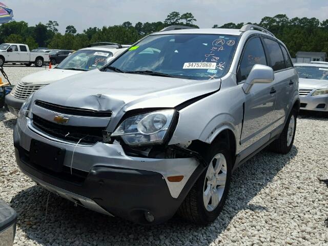 3GNAL2EK4ES596450 - 2014 CHEVROLET CAPTIVA LS 银色 照片 2