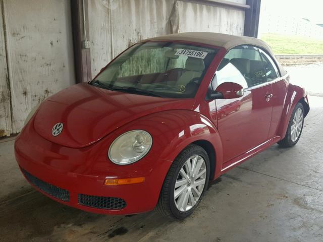 3VWRW3AL7AM002811 - 2010 VOLKSWAGEN NEW BEETLE 红色 照片 2