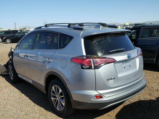 JTMRJREV1JD175333 - 2018 TOYOTA RAV4 HV LE SILVER photo 3