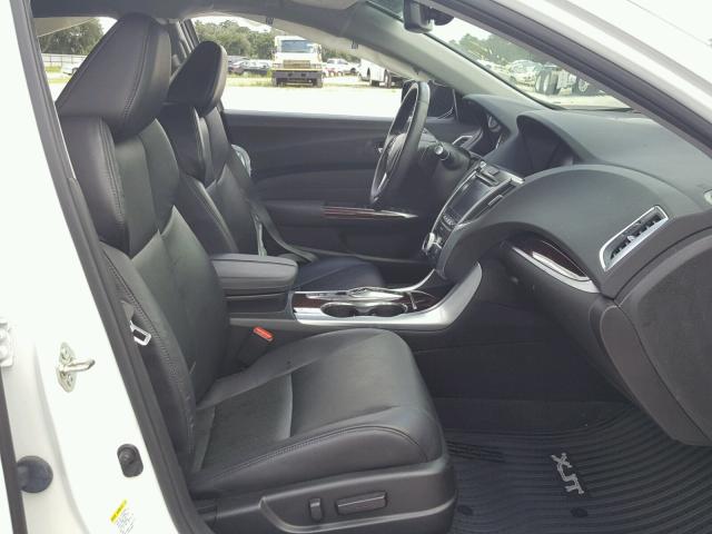19UUB2F59GA006315 - 2016 ACURA TLX TECH WHITE photo 5