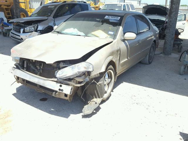 JN1CA31DX1T624369 - 2001 NISSAN MAXIMA GXE GOLD photo 2