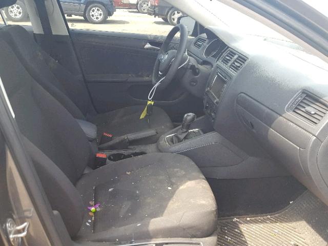 3VW2K7AJ5FM217288 - 2015 VOLKSWAGEN JETTA BASE 石墨色 照片 5