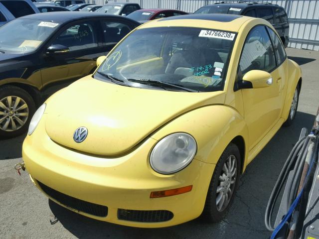 3VWRW31C36M413940 - 2006 VOLKSWAGEN NEW BEETLE 黄色 照片 2