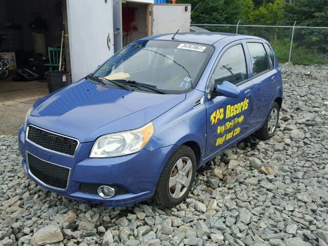 KL1TV65E59B603721 - 2009 CHEVROLET AVEO LS BLUE photo 2