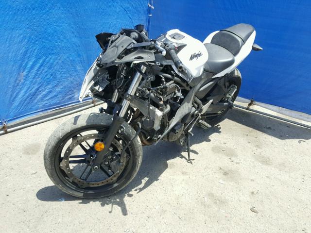 JKAEXEJ16HDA00088 - 2017 KAWASAKI EX650 J თეთრი ფოტო 2