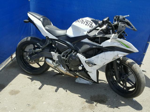 JKAEXEJ16HDA00088 - 2017 KAWASAKI EX650 J თეთრი ფოტო 9