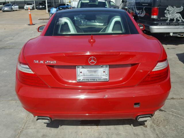 WDDPK4HA8FF096680 - 2015 MERCEDES-BENZ SLK 250 RED photo 6