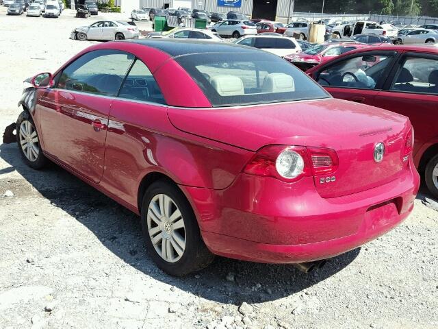 WVWAA71F98V029878 - 2008 VOLKSWAGEN EOS TURBO/ RED photo 3