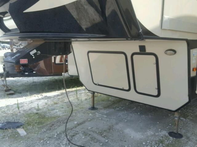 4YDF31026HA740891 - 2017 KEYSTONE MONTANA TWO TONE photo 7