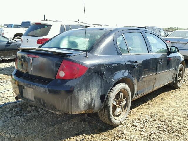 1G2AL55F077200002 - 2007 PONTIAC G5 SE BLACK photo 4