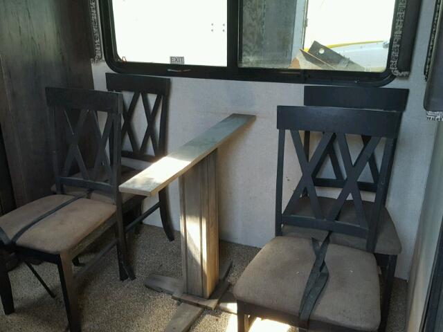 4YDF37923JA741170 - 2018 KEYSTONE MONTANA TAN photo 5