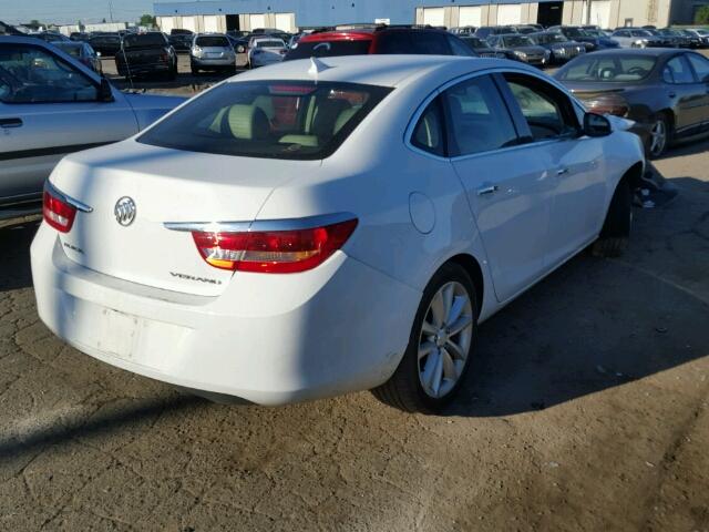 1G4PP5SK2D4164818 - 2013 BUICK VERANO WHITE photo 4