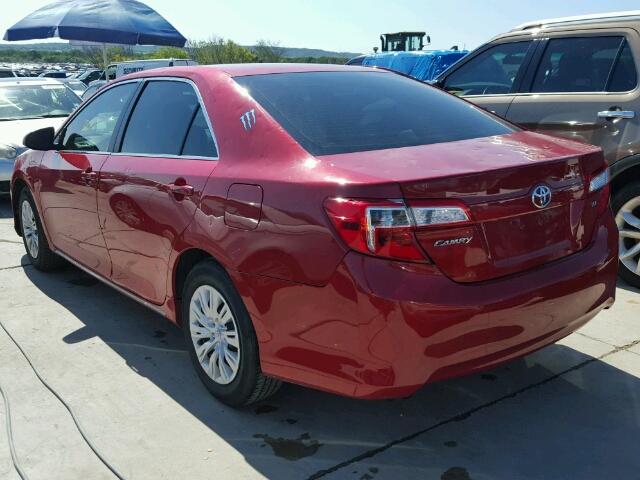 4T4BF1FK2DR326596 - 2013 TOYOTA CAMRY RED photo 3