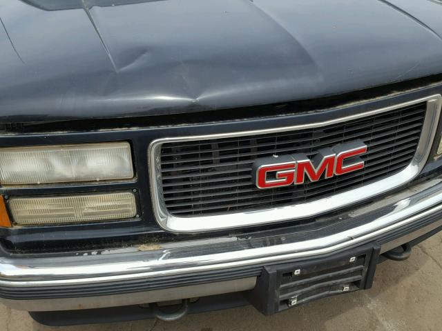 3GKFK16R3VG520684 - 1997 GMC SUBURBAN K BLACK photo 9