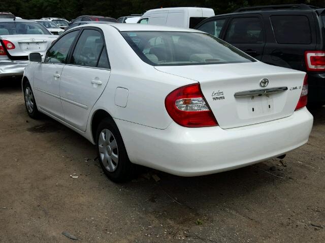 4T1BE32K53U205431 - 2003 TOYOTA CAMRY LE/X WHITE photo 3