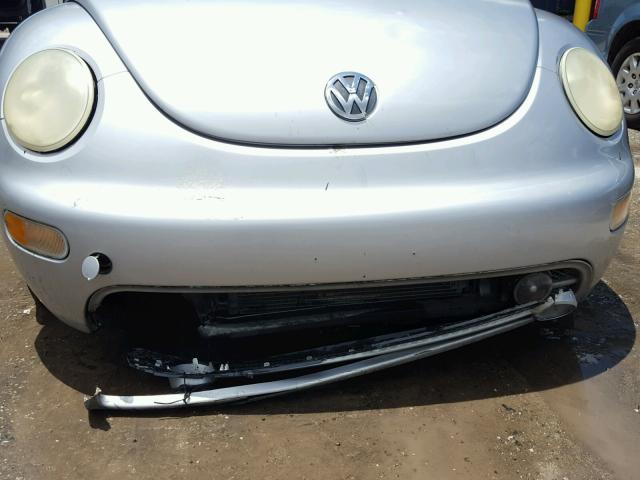3VWCA21C9XM442245 - 1999 VOLKSWAGEN NEW BEETLE 银色 照片 9