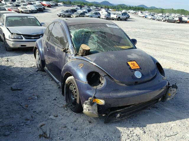3VWCC21C11M409628 - 2001 VOLKSWAGEN NEW BEETLE 蓝色 照片 1