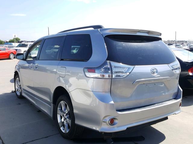 5TDXK3DC5BS045952 - 2011 TOYOTA SIENNA SPO SILVER photo 3