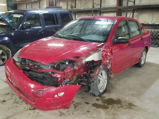 1FAFP34343W232913 - 2003 FORD FOCUS SE C RED photo 2