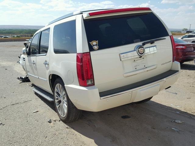 1GYS4BEF2ER235289 - 2014 CADILLAC ESCALADE L CREAM photo 3