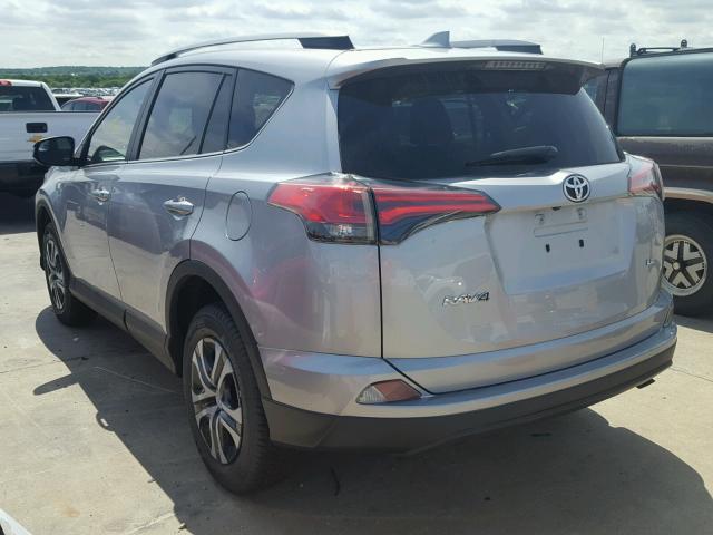 2T3ZFREV3HW366931 - 2017 TOYOTA RAV4 LE GRAY photo 3