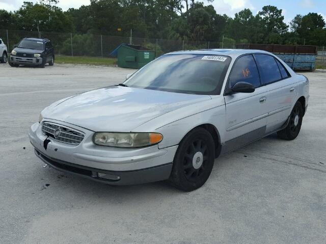 2G4WF551811274488 - 2001 BUICK REGAL GS SILVER photo 2