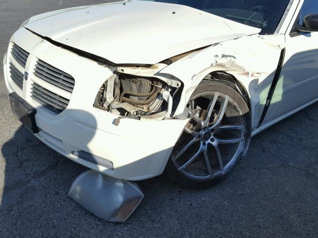 2D4FV47T46H174132 - 2006 DODGE MAGNUM SE WHITE photo 9