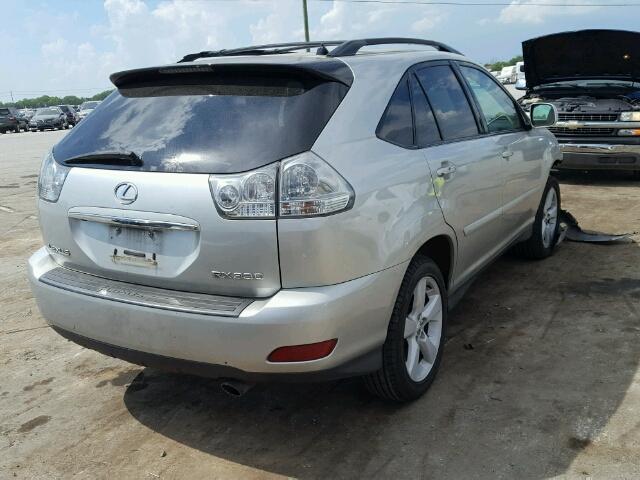 2T2GA31U85C032539 - 2005 LEXUS RX SILVER photo 4