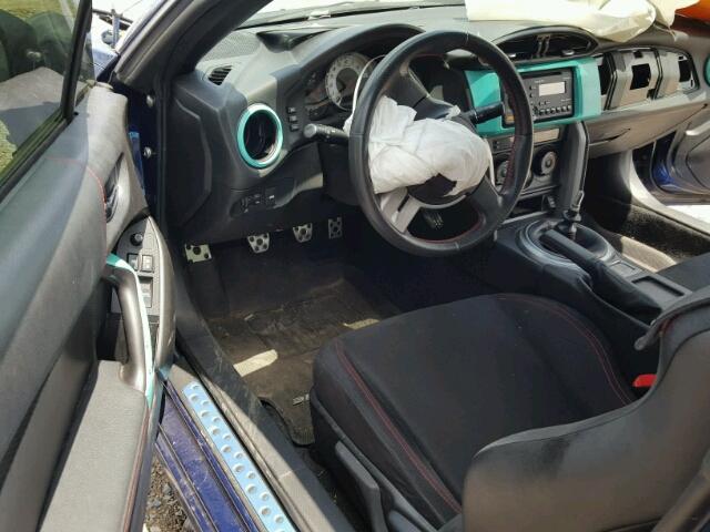 JF1ZNAA17D1706183 - 2013 TOYOTA SCION FR-S BLUE photo 9