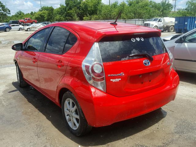 JTDKDTB32D1057404 - 2013 TOYOTA PRIUS C RED photo 3