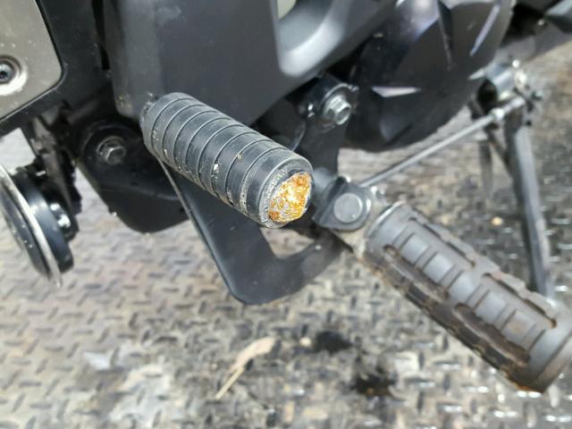 JKAENEB11GDA13186 - 2016 KAWASAKI EN650 B 黑色 照片 13