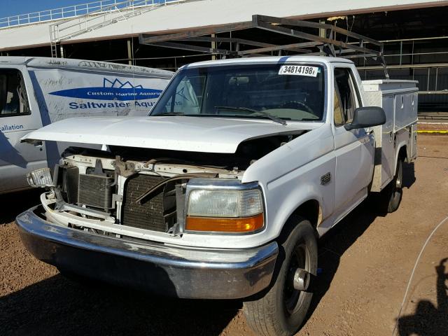 2FTHF25H1SCA21365 - 1995 FORD F250 WHITE photo 2