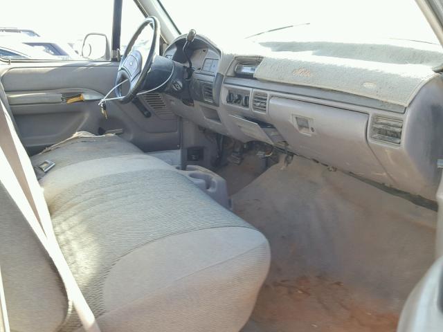 2FTHF25H1SCA21365 - 1995 FORD F250 WHITE photo 5
