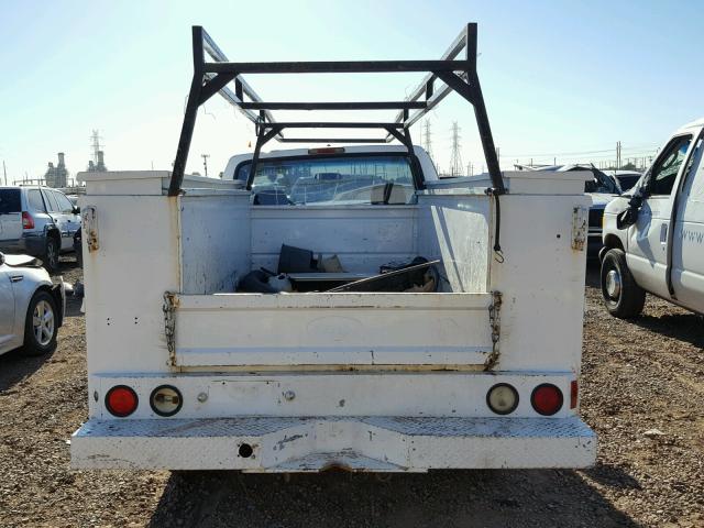 2FTHF25H1SCA21365 - 1995 FORD F250 WHITE photo 6