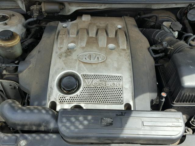 KNDUP131256651187 - 2005 KIA SEDONA EX SILVER photo 7