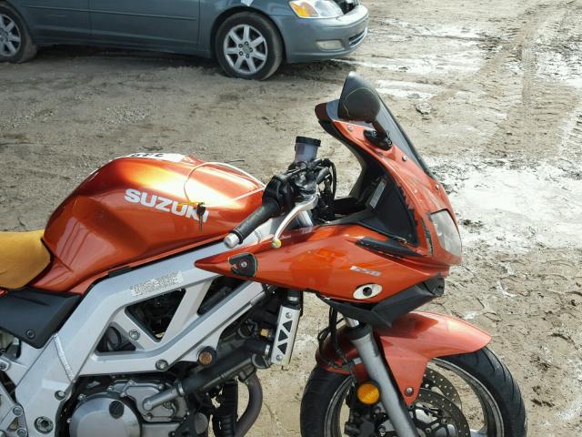 JS1VP53A932106727 - 2003 SUZUKI SV650 ORANGE photo 5