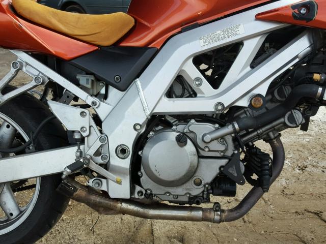 JS1VP53A932106727 - 2003 SUZUKI SV650 ORANGE photo 7