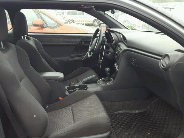JTKJF5C78C3043408 - 2012 TOYOTA SCION TC GRAY photo 5