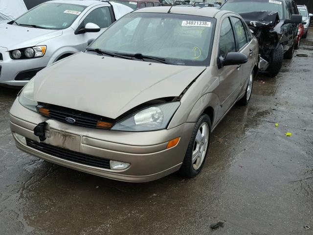 1FAFP38343W226040 - 2003 FORD FOCUS ZTS TAN photo 2