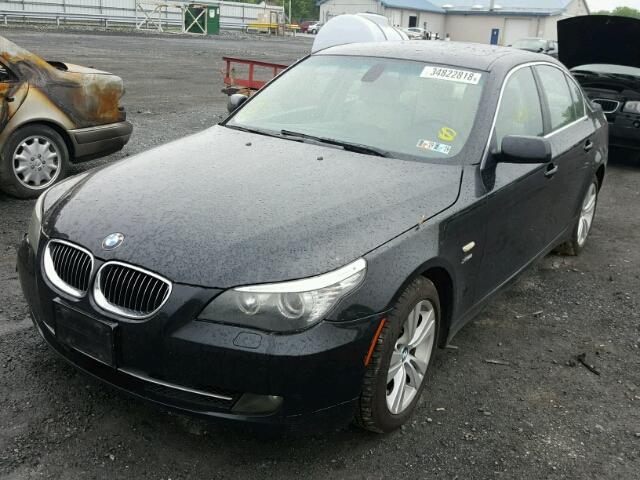 WBANV13569C151955 - 2009 BMW 528 XI BLACK photo 2