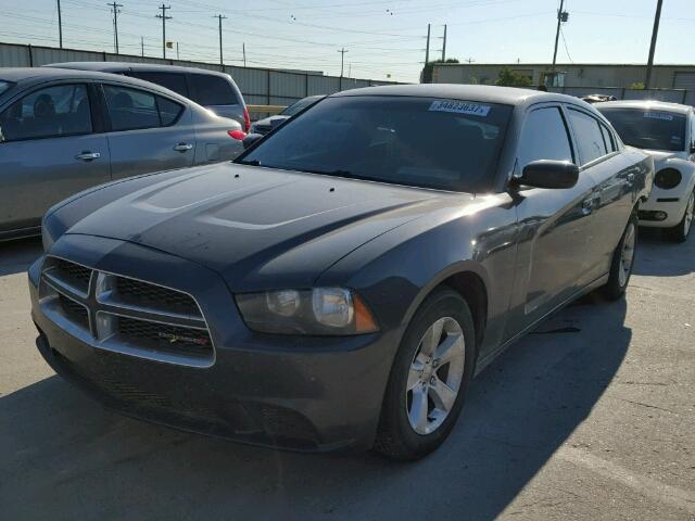 2C3CDXBG6DH636562 - 2013 DODGE CHARGER SE GRAY photo 2